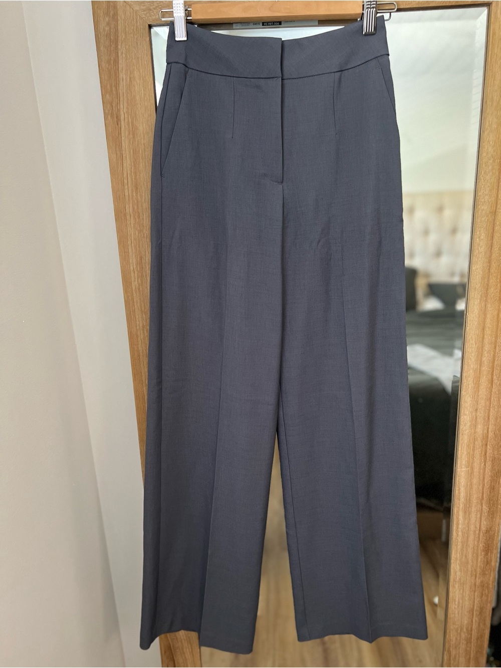 Dynamite Wide-Leg Dress Pants in Charcoal